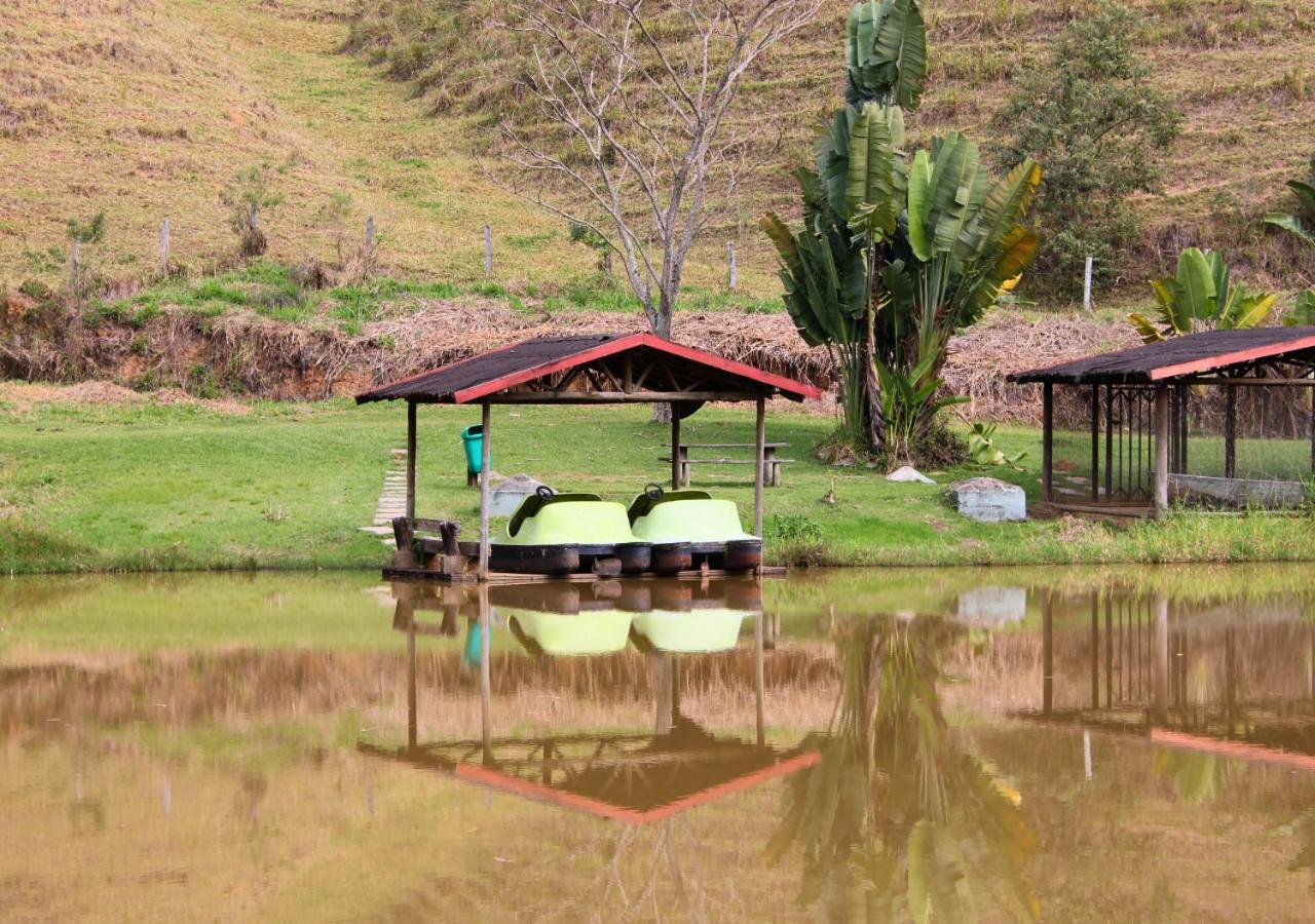 Hotel Fazenda Parador Maritacas Barra do Piraí Exteriör bild